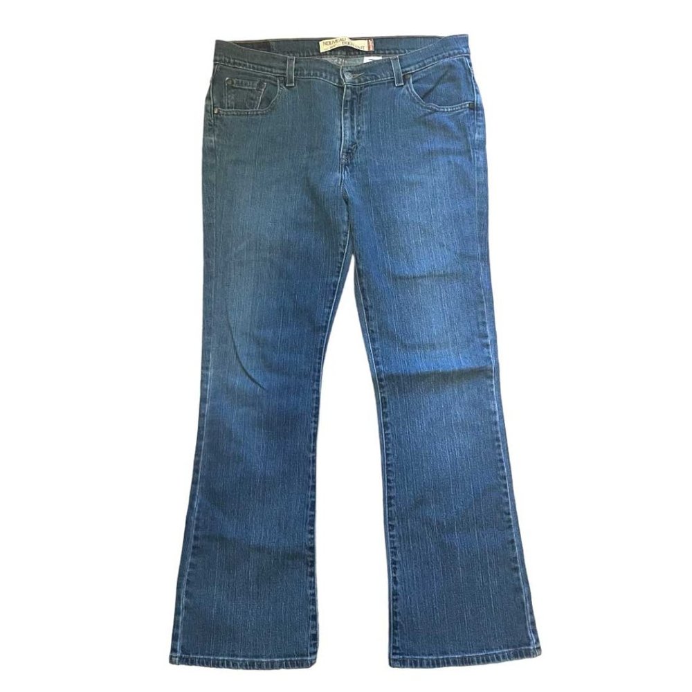 Levi's 515 Womens Nouveau Boot Cut Jeans